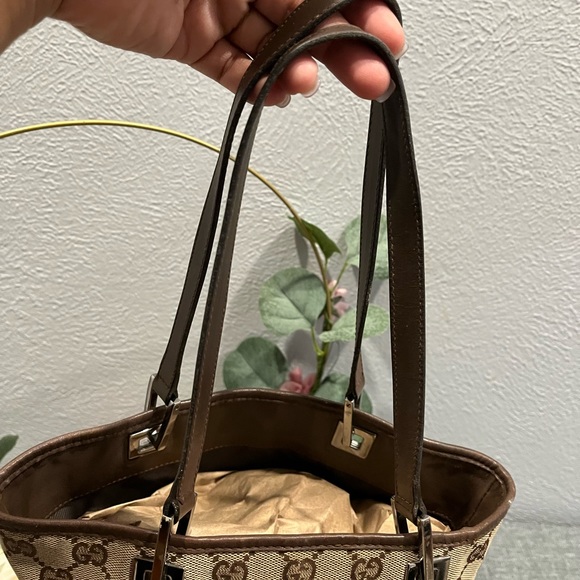 GUCCI CANVAS SIGNATURE MINI SHOPPER TOTE - Picture 6 of 12